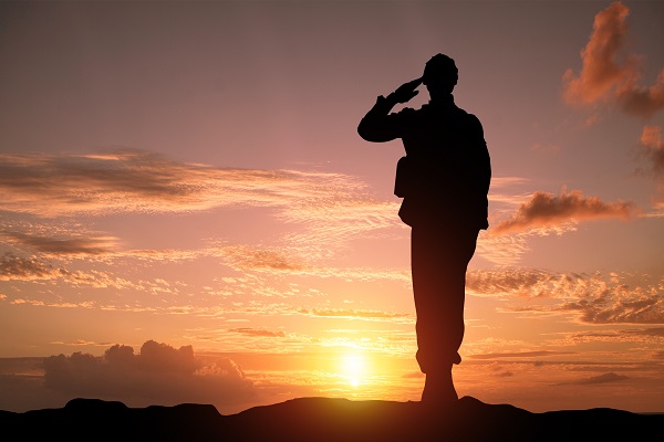 走訪慰問送關(guān)懷，情暖退役軍人心